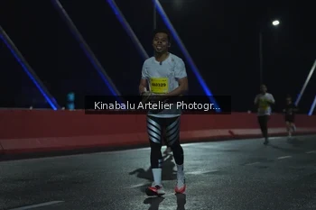Runner Photo 3072574