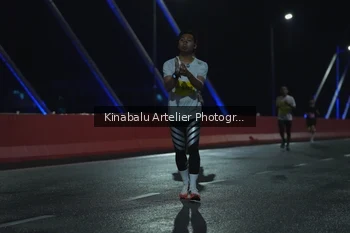 Runner Photo 3072657