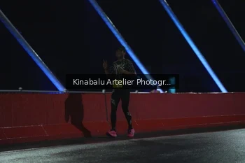 Runner Photo 3073385