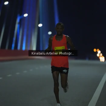 Runner Photo 3074895