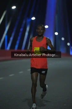 Runner Photo 3074931