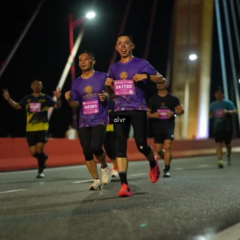 Runner Photo 3075982