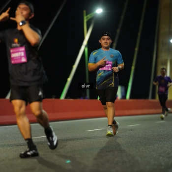 Runner Photo 3076064