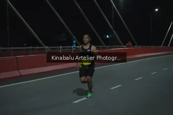 Runner Photo 3077621