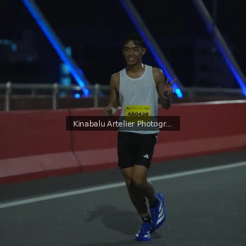 Runner Photo 3078103