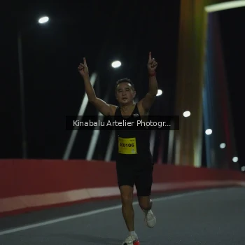 Runner Photo 3078359