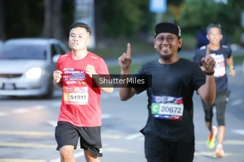 Runner Photo 30784