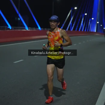 Runner Photo 3078455