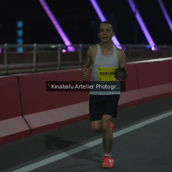 Runner Photo 3078890