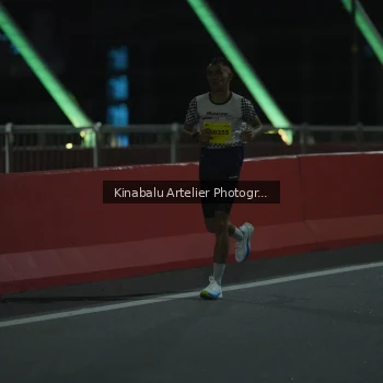 Runner Photo 3079104
