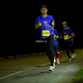 Runner Photo 3079423