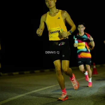 Runner Photo 3079824