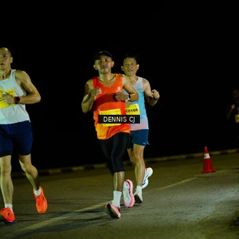 Runner Photo 3079879