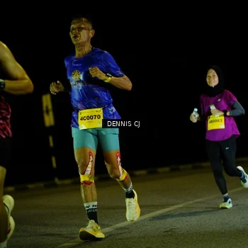 Runner Photo 3079915