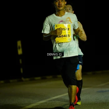 Runner Photo 3079943