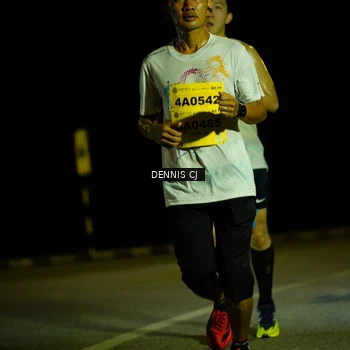 Runner Photo 3079945