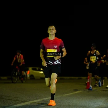 Runner Photo 3080093