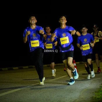Runner Photo 3080240
