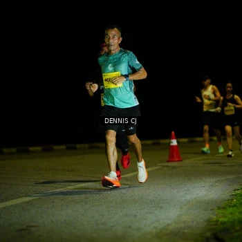 Runner Photo 3080851