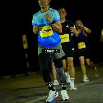 Runner Photo 3080934