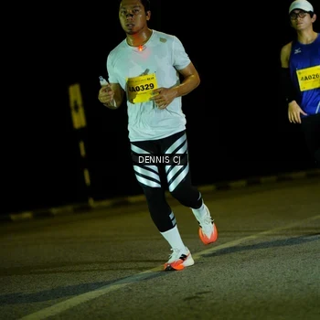 Runner Photo 3081072