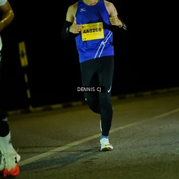 Runner Photo 3081075