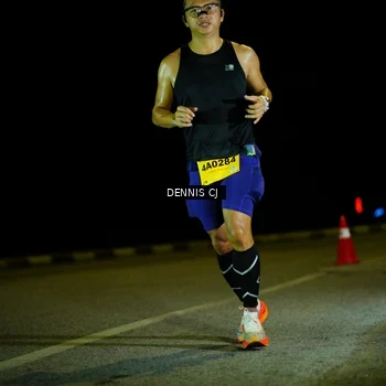 Runner Photo 3081100