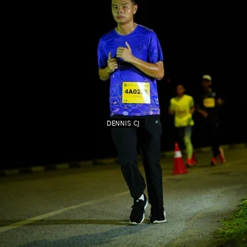 Runner Photo 3081111