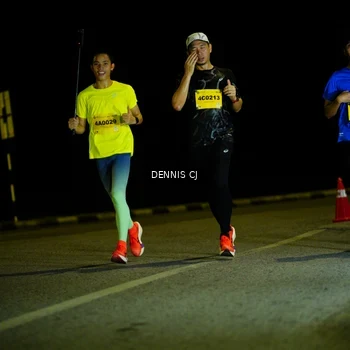 Runner Photo 3081118