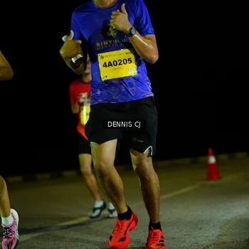 Runner Photo 3081234