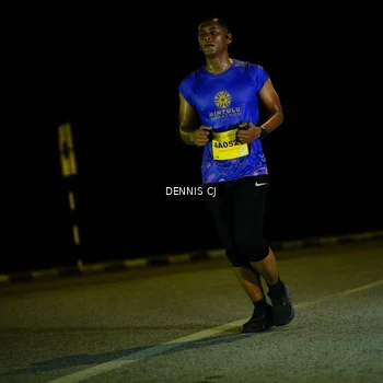 Runner Photo 3081371