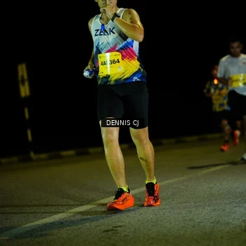 Runner Photo 3081392