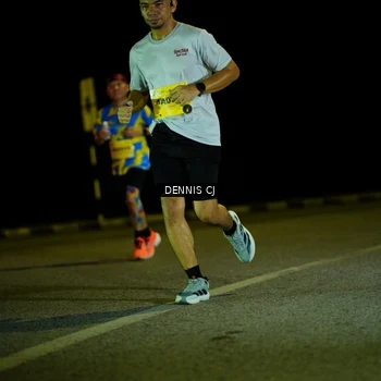 Runner Photo 3081413