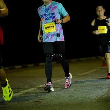Runner Photo 3081433