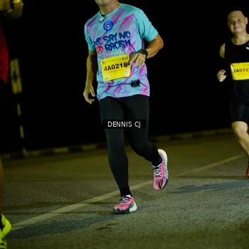 Runner Photo 3081437