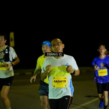 Runner Photo 3081593
