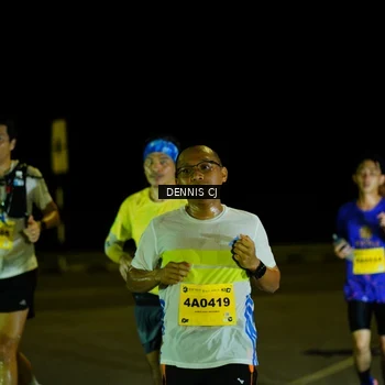 Runner Photo 3081594