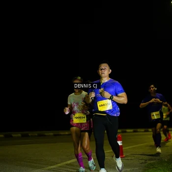 Runner Photo 3081635