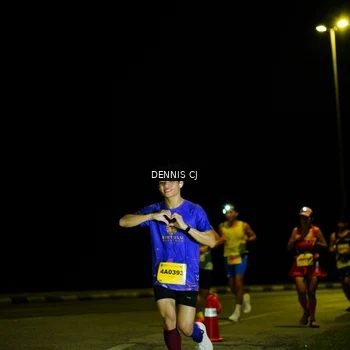 Runner Photo 3081640