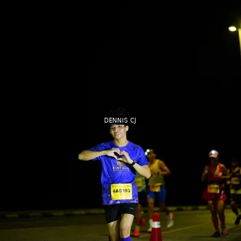 Runner Photo 3081642