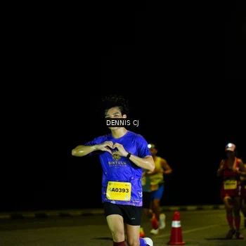 Runner Photo 3081646