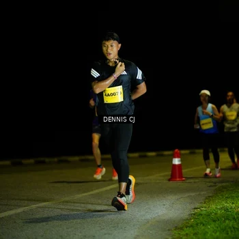 Runner Photo 3081883