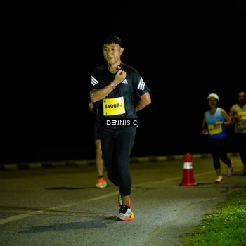 Runner Photo 3081885