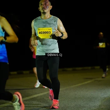Runner Photo 3081896