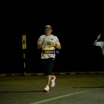 Runner Photo 3082003