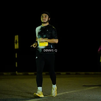 Runner Photo 3082022