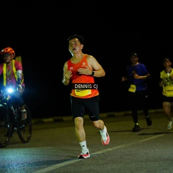 Runner Photo 3082048
