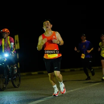 Runner Photo 3082052