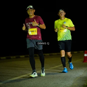 Runner Photo 3082100