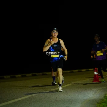 Runner Photo 3082124